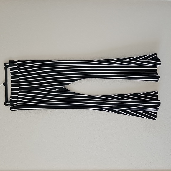 Set of 2! Bell Bottom Pants - Picture 4 of 6